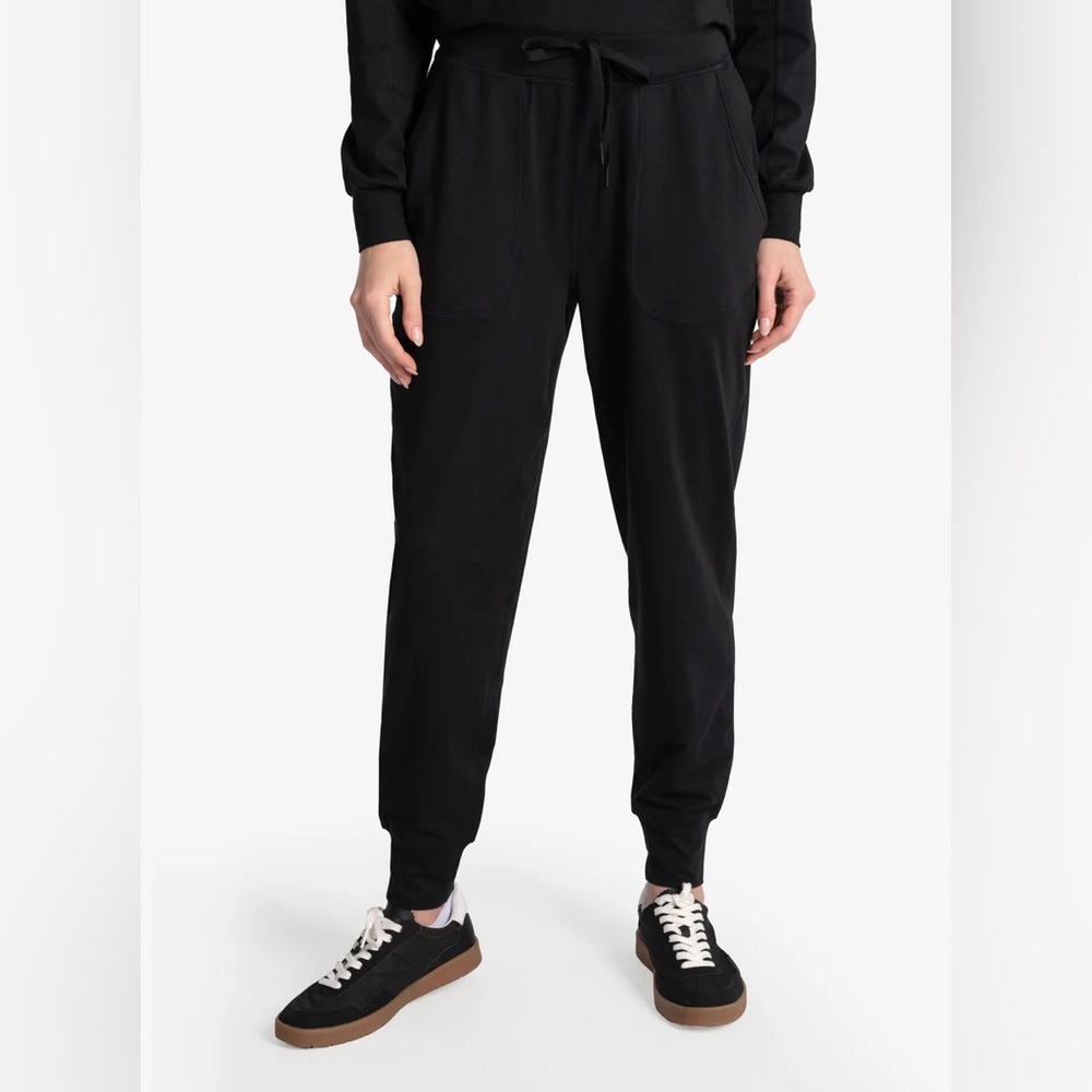 LOLE BLACK JOGGERS